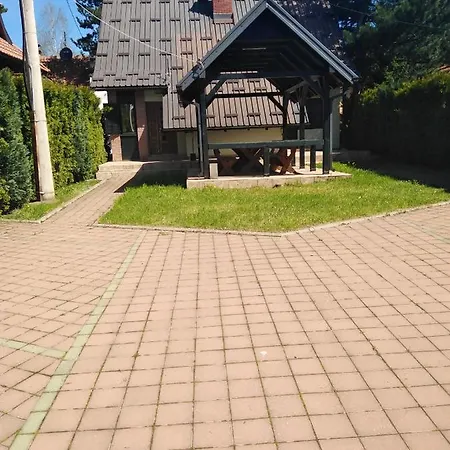 Setnja Medu Oblacima * باغينا باستا